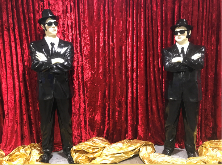 Cabaret prohibition spectacle Paris
