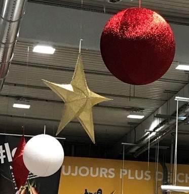 Installations Noël Paris