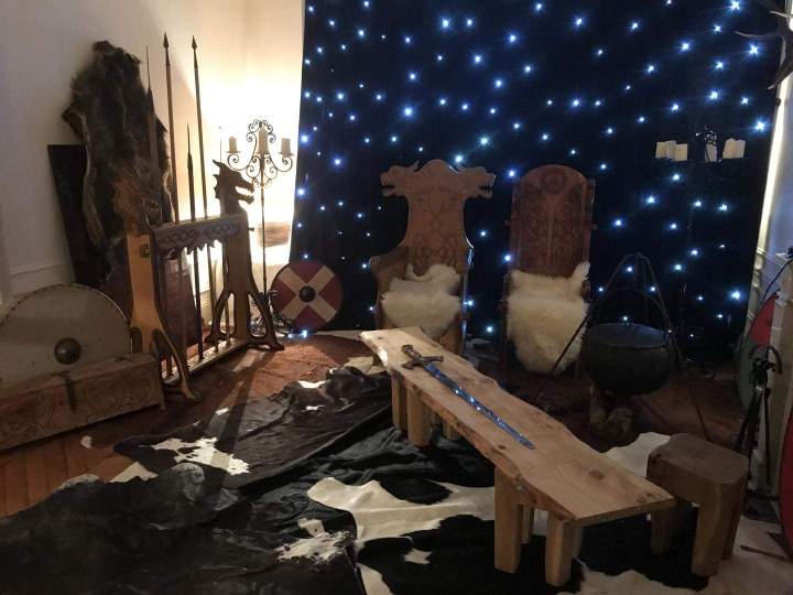 Location accessoires contes Paris
