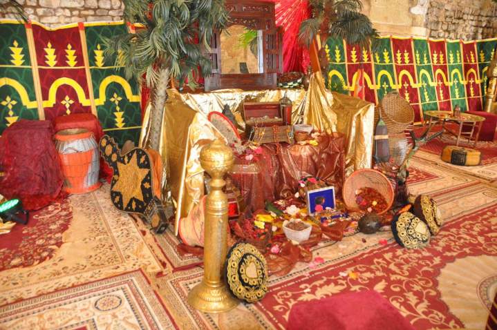 Location décors traditionnels Paris