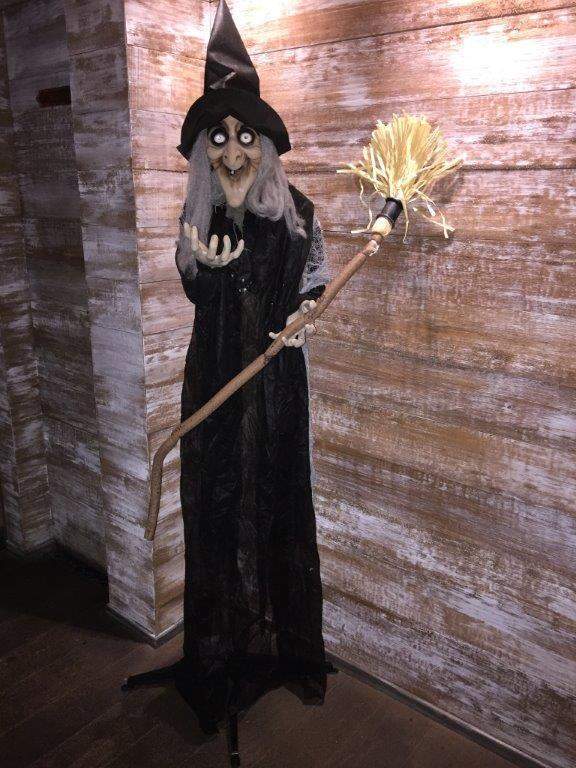 Location équipements Halloween Paris
