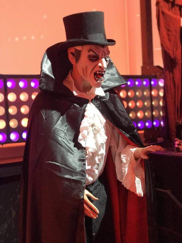Location matériel événementiel Halloween Paris