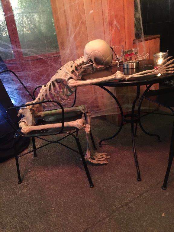 Location matériel fête Halloween Paris