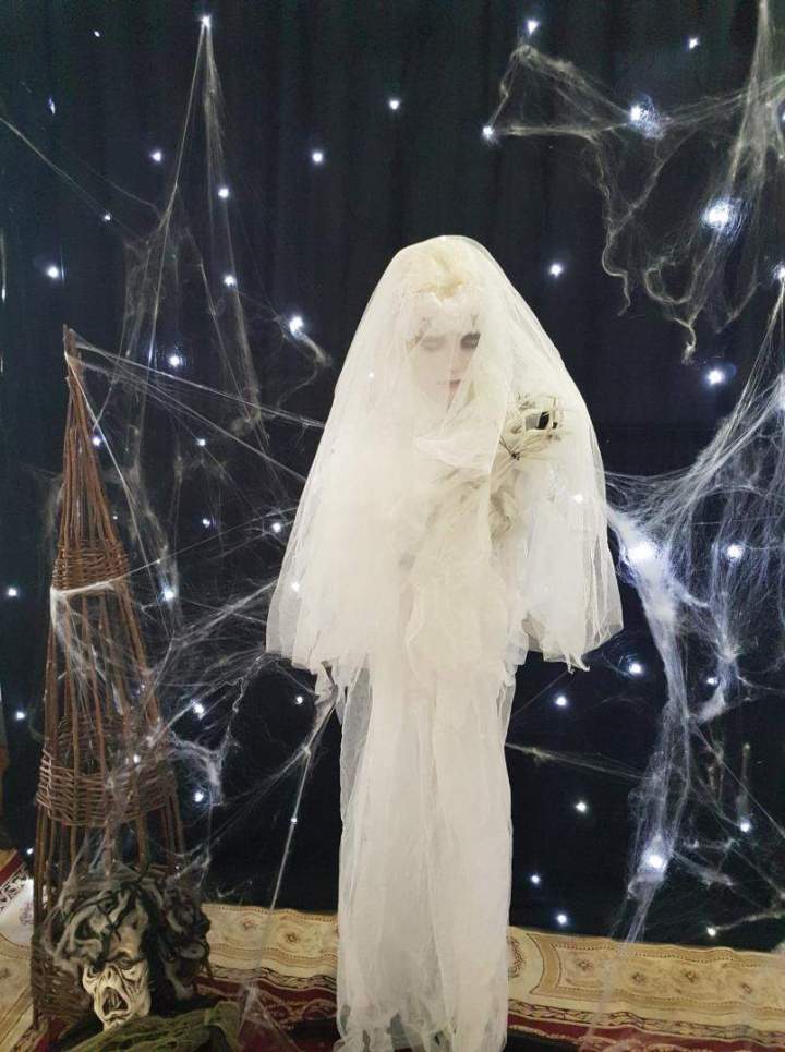 Location matériel scénographique Halloween Paris