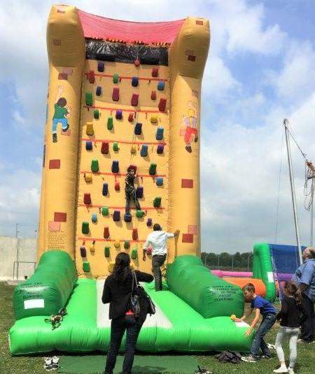 Location stands kermesse Paris  