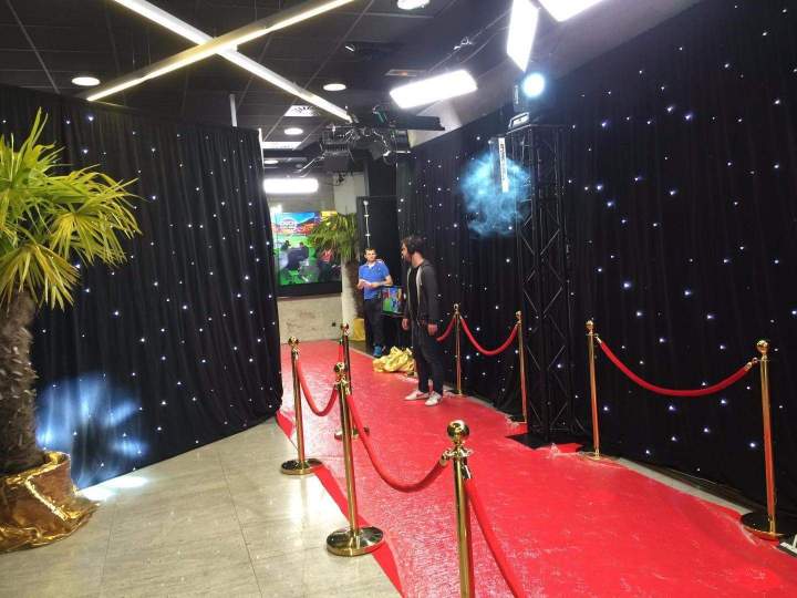 location potelets tapis rouge cineam ids