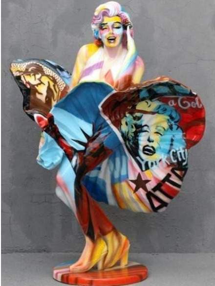 statue marilyn pop art